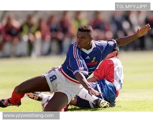 全球十大黄金足球球星排名揭晓 谁是足坛历史最佳球员第一人 全球十大黄金足球球星排名揭晓 谁是足坛历史最佳球员第一人