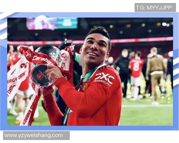 曼联传奇球星九宫格：回顾红魔辉煌时刻与英雄人物